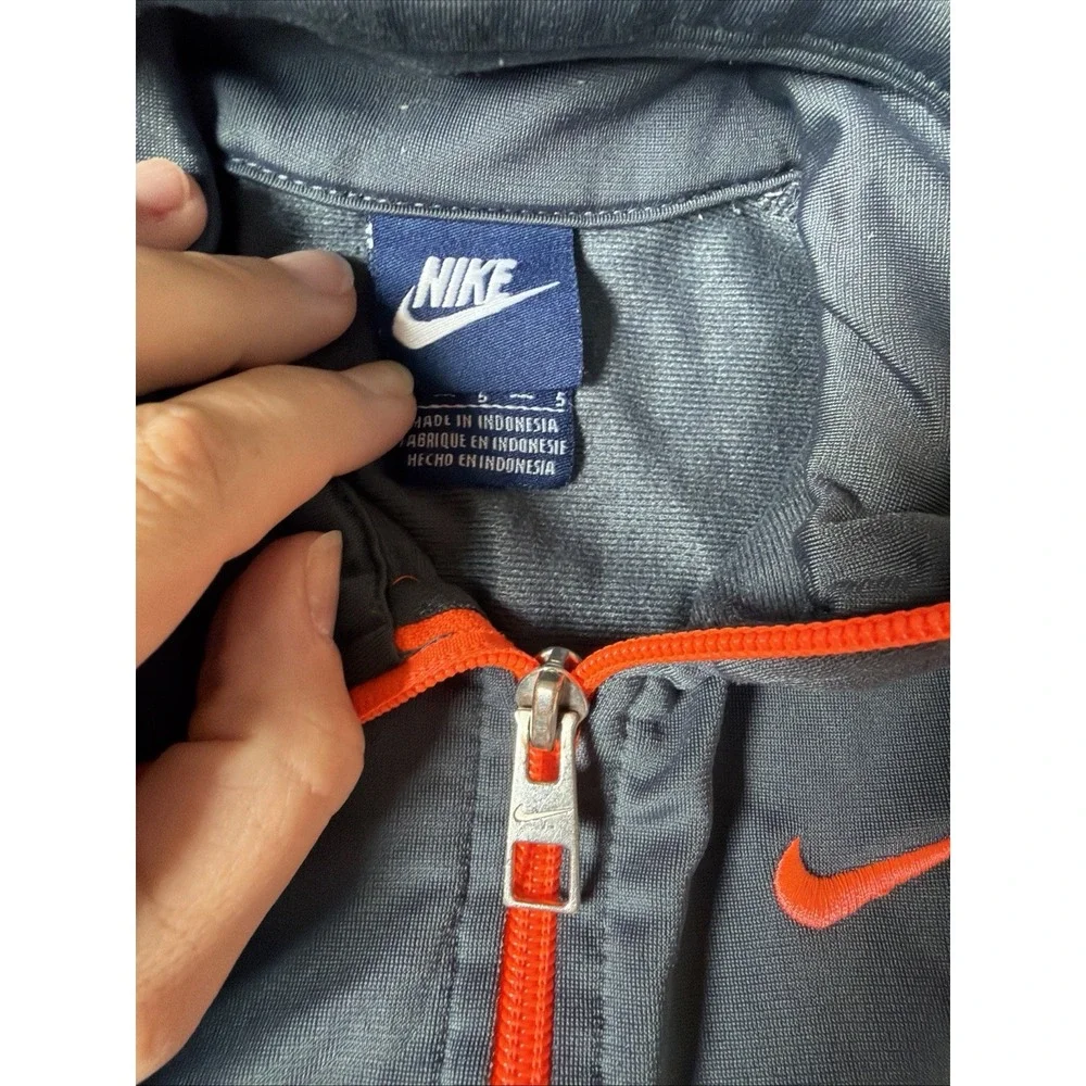 Nike this vintage